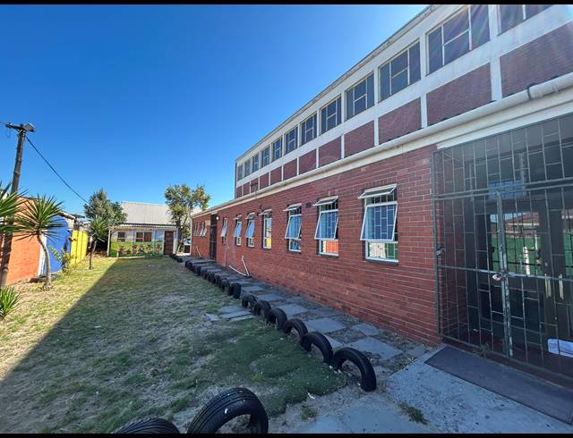 540M² BUILDING FOR SALE IN MAITLAND